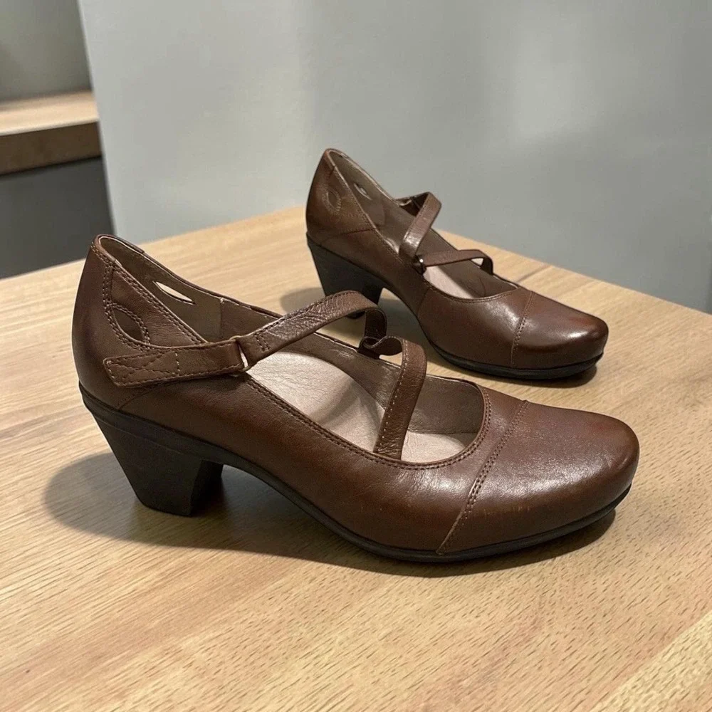 Abeo Mary Jane Pumps 9N EU 39.5 Brown Leather Cross Strap Retro Academia Office